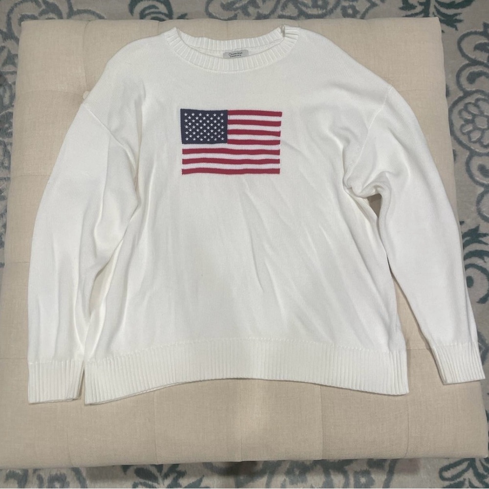 White Crewneck Sweater with Flag Motif